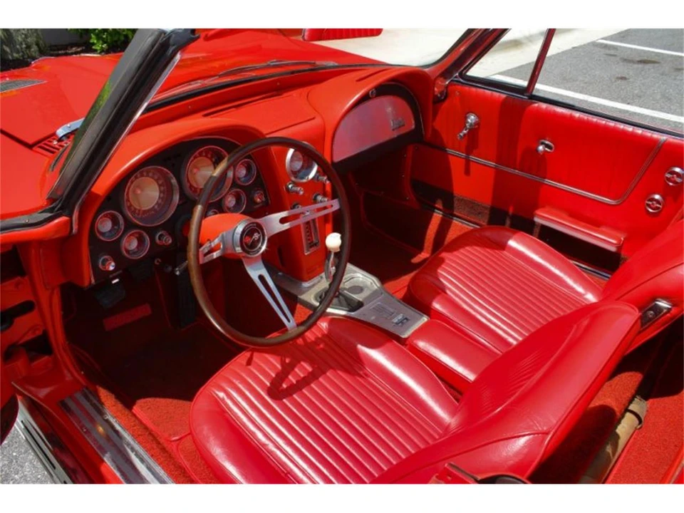1963 Chevrolet Corvette C2 - Image 10 of 11