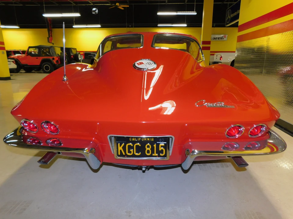 1963 Chevrolet Corvette C2 - Image 26 of 31
