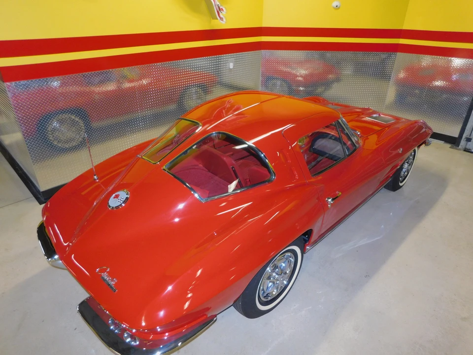 1963 Chevrolet Corvette C2 - Image 27 of 31