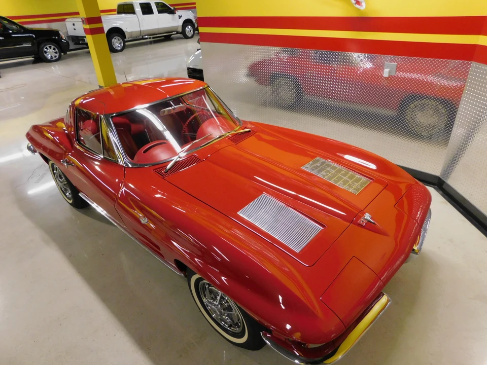 1963 Chevrolet Corvette C2 - Image 31 of 31
