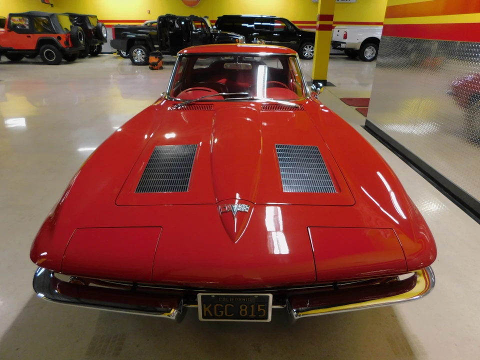 1963 Chevrolet Corvette C2 - Image 14 of 31