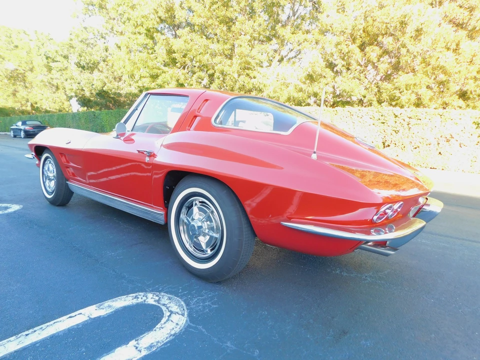 1963 Chevrolet Corvette C2 - Image 5 of 31