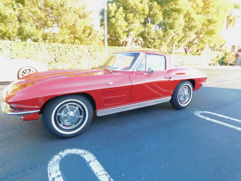 1963 Chevrolet Corvette C2 - Image 4 of 31
