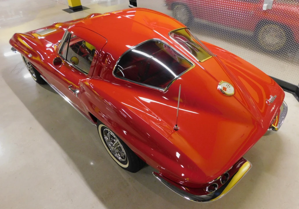 1963 Chevrolet Corvette C2 - Image 22 of 31