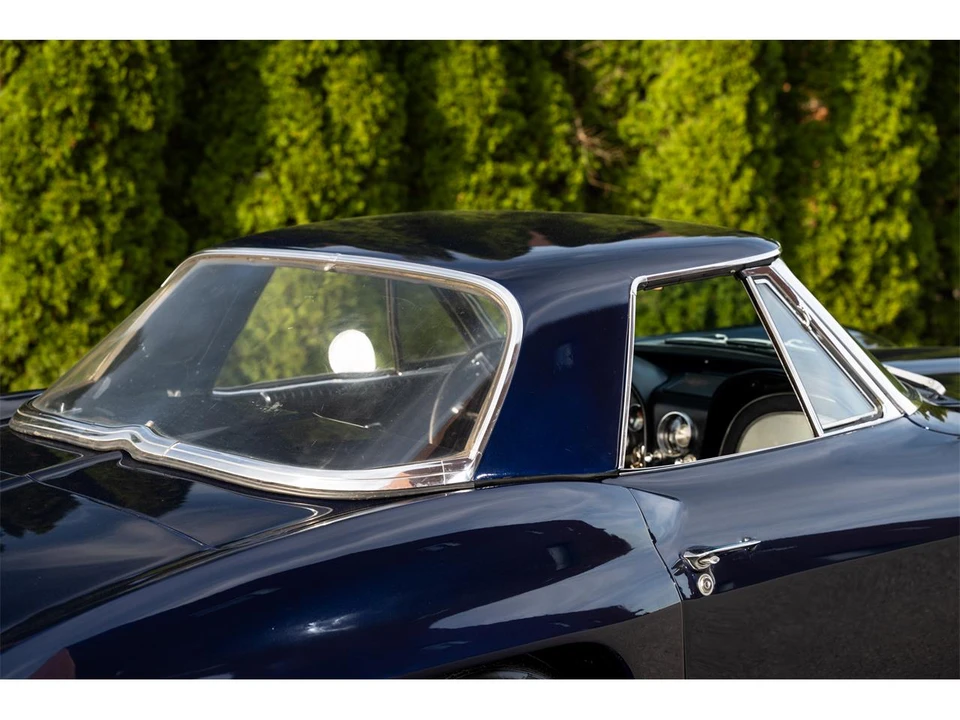 1963 Chevrolet Corvette C2 - Image 17 of 30