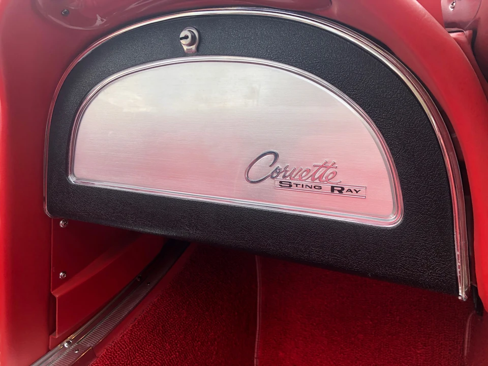 1963 Chevrolet Corvette C2 - Image 27 of 31