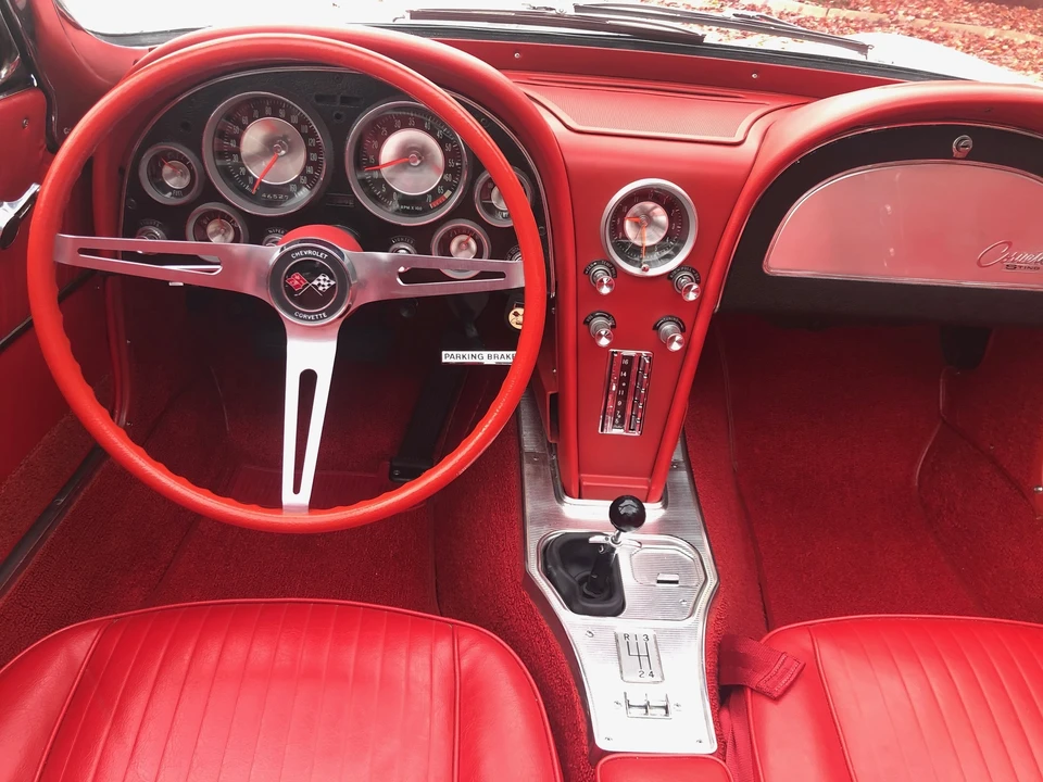 1963 Chevrolet Corvette C2 - Image 24 of 31