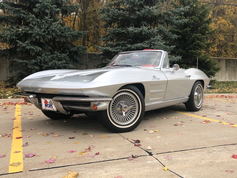 1963 Chevrolet Corvette C2 - Image 6 of 31