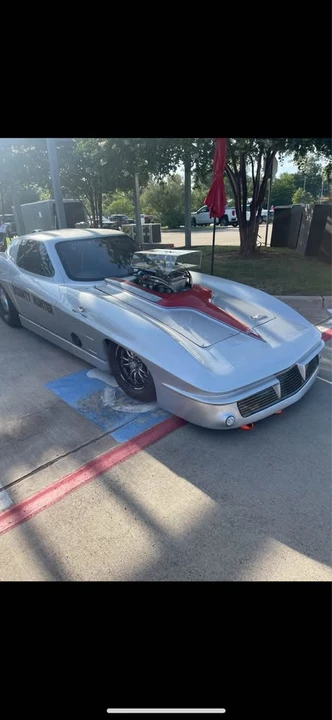 1963 Chevrolet Corvette C2 - Image 2 of 3
