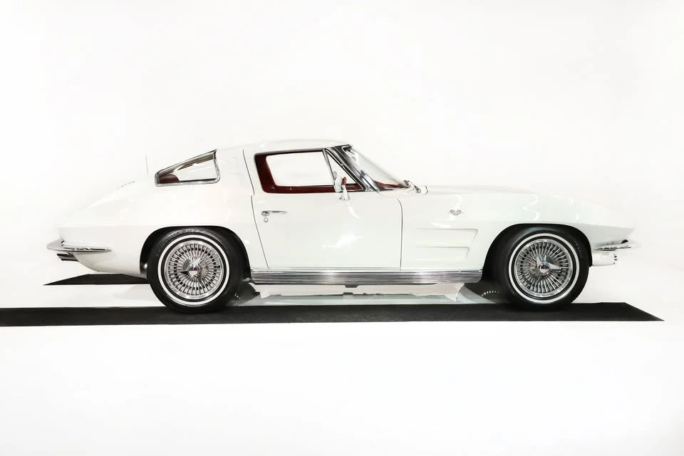 1963 Chevrolet Corvette C2 - Image 15 of 20