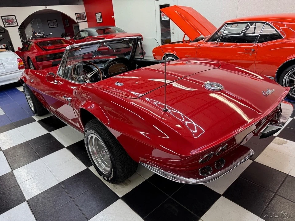 1963 Chevrolet Corvette C2 - Image 18 of 24