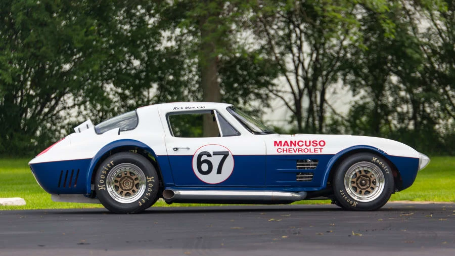 1963 Chevrolet Corvette C2 - Image 8 of 12