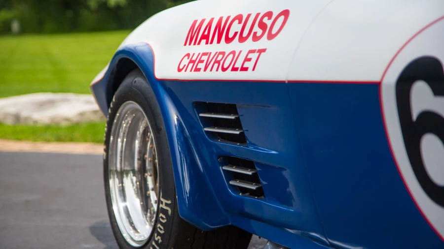1963 Chevrolet Corvette C2 - Image 9 of 12