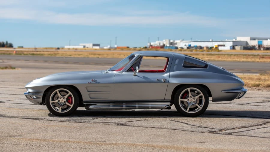 1963 Chevrolet Corvette C2 - Image 2 of 31