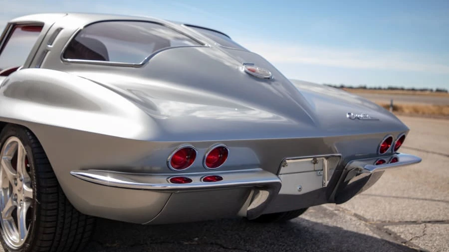 1963 Chevrolet Corvette C2 - Image 17 of 31