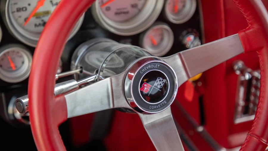 1963 Chevrolet Corvette C2 - Image 25 of 31