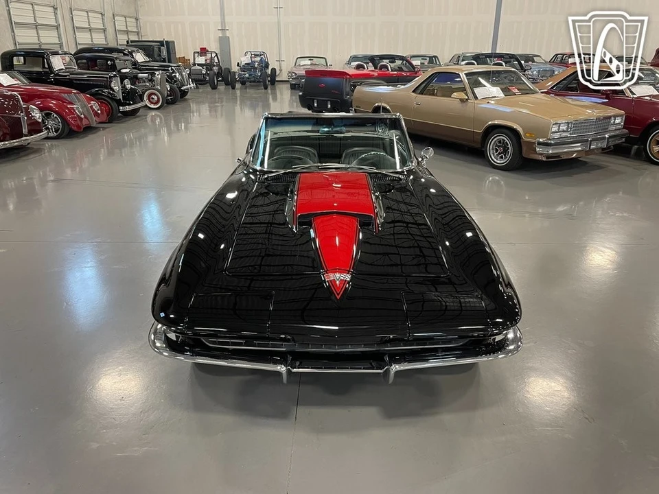 1963 Chevrolet Corvette C2 - Image 3 of 12