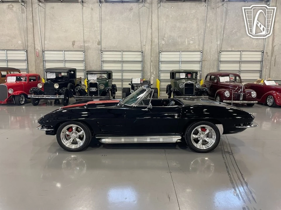 1963 Chevrolet Corvette C2 - Image 8 of 12