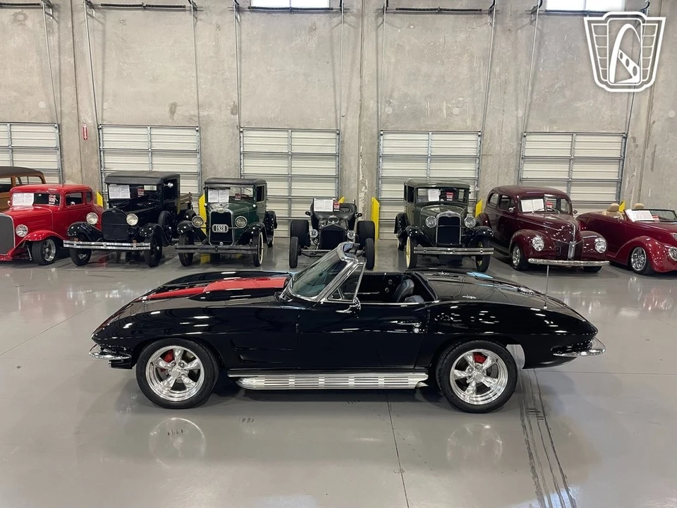 1963 Chevrolet Corvette C2 - Image 7 of 12