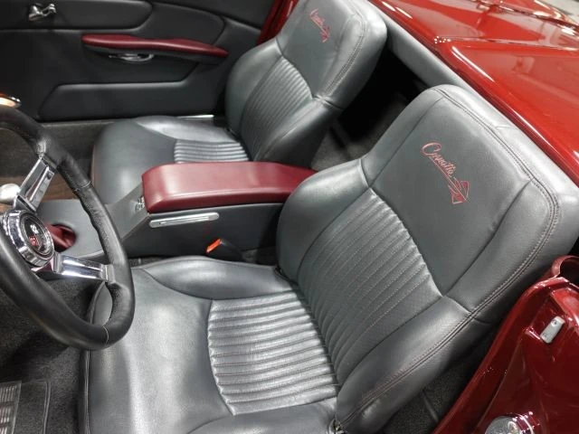 1963 Chevrolet Corvette C2 - Image 17 of 21