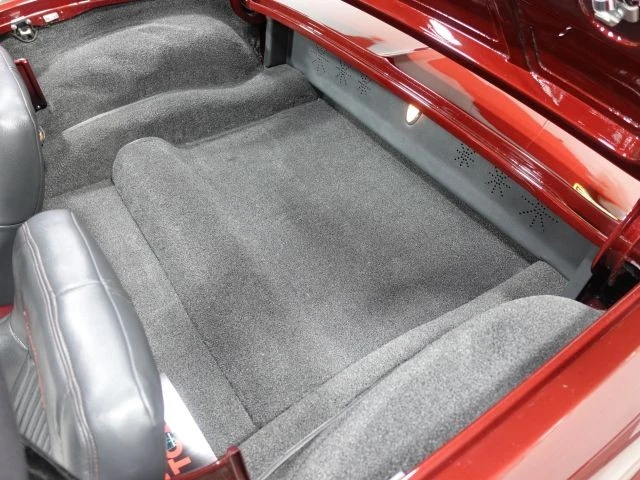 1963 Chevrolet Corvette C2 - Image 18 of 21