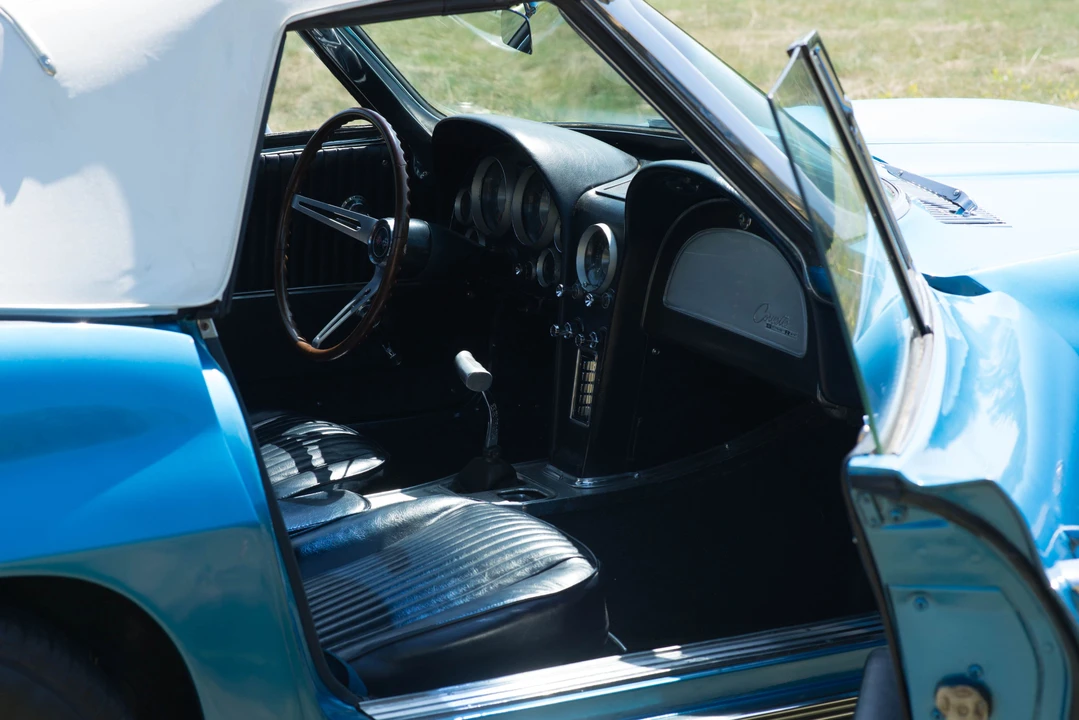 1963 Chevrolet Corvette C2 - Image 4 of 31