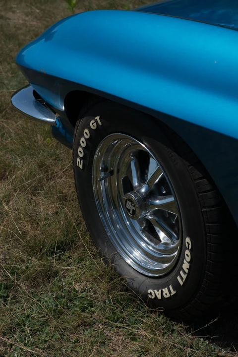 1963 Chevrolet Corvette C2 - Image 2 of 31