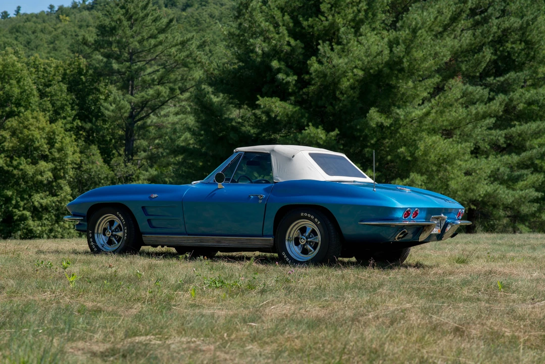 1963 Chevrolet Corvette C2 - Image 18 of 31