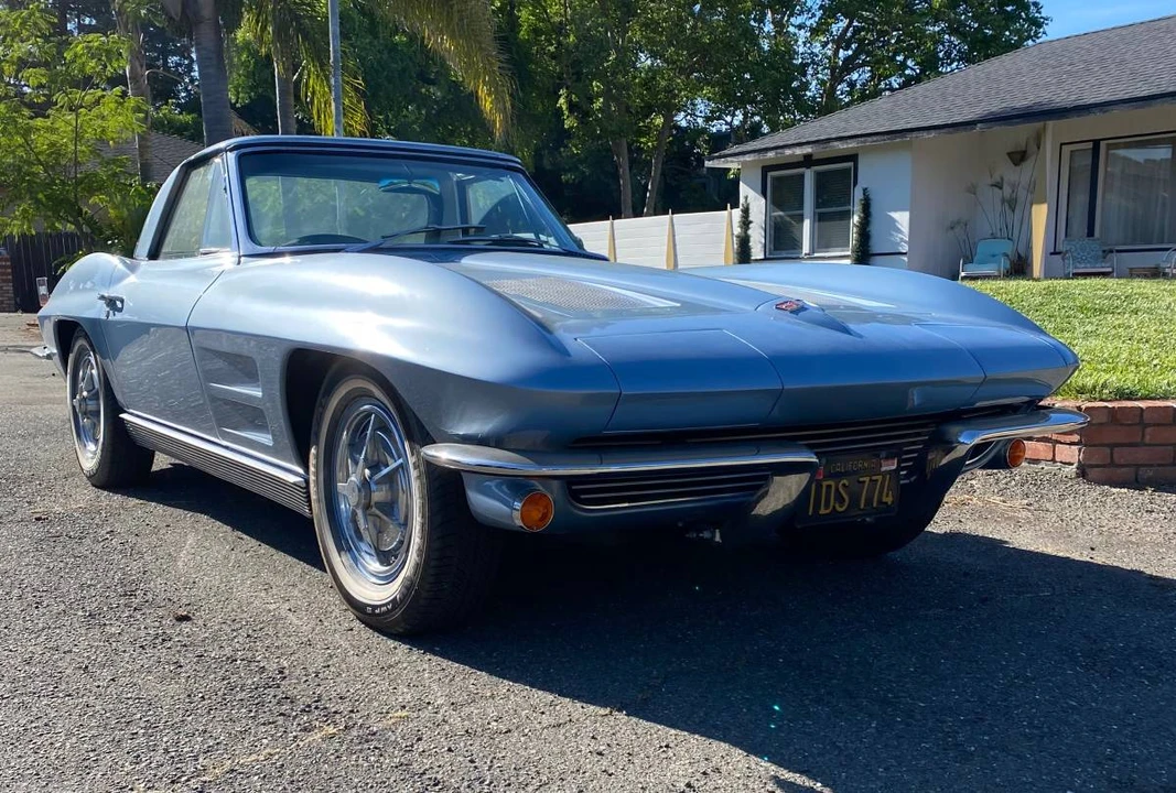 1963 Chevrolet Corvette C2 - Image 6 of 21