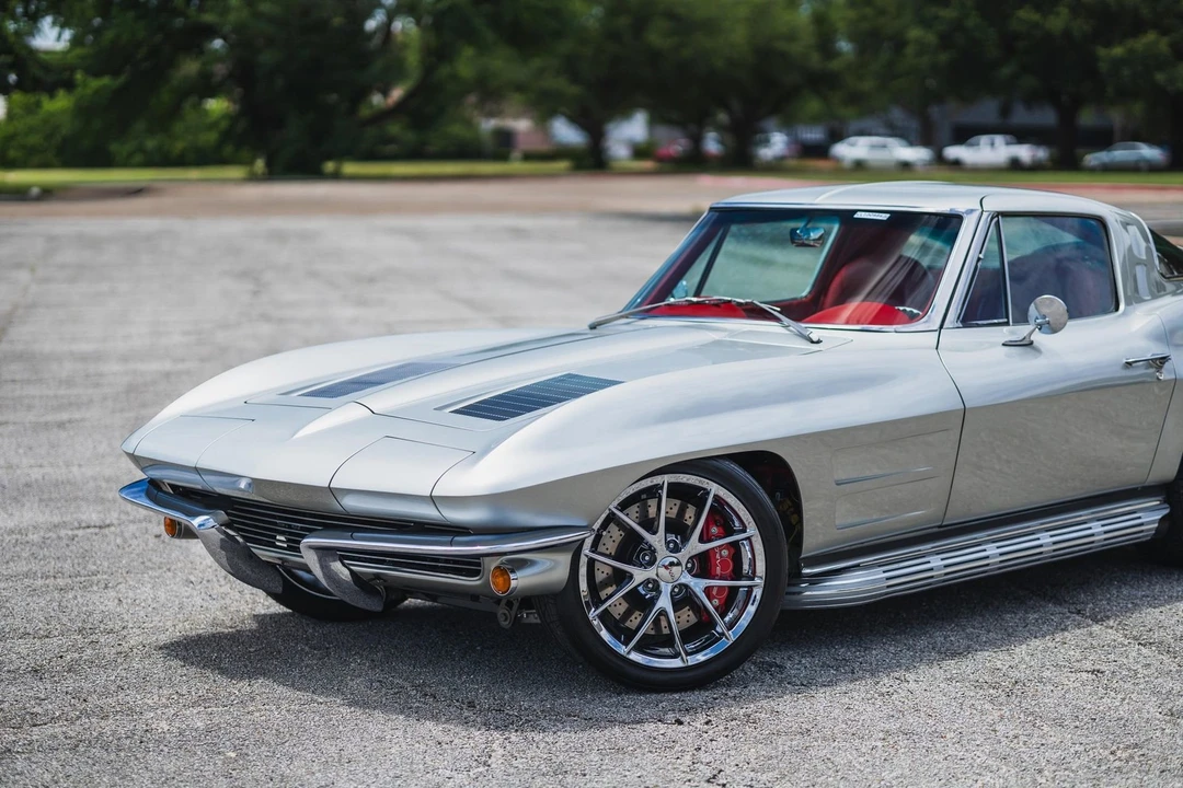 1963 Chevrolet Corvette C2 - Image 3 of 31