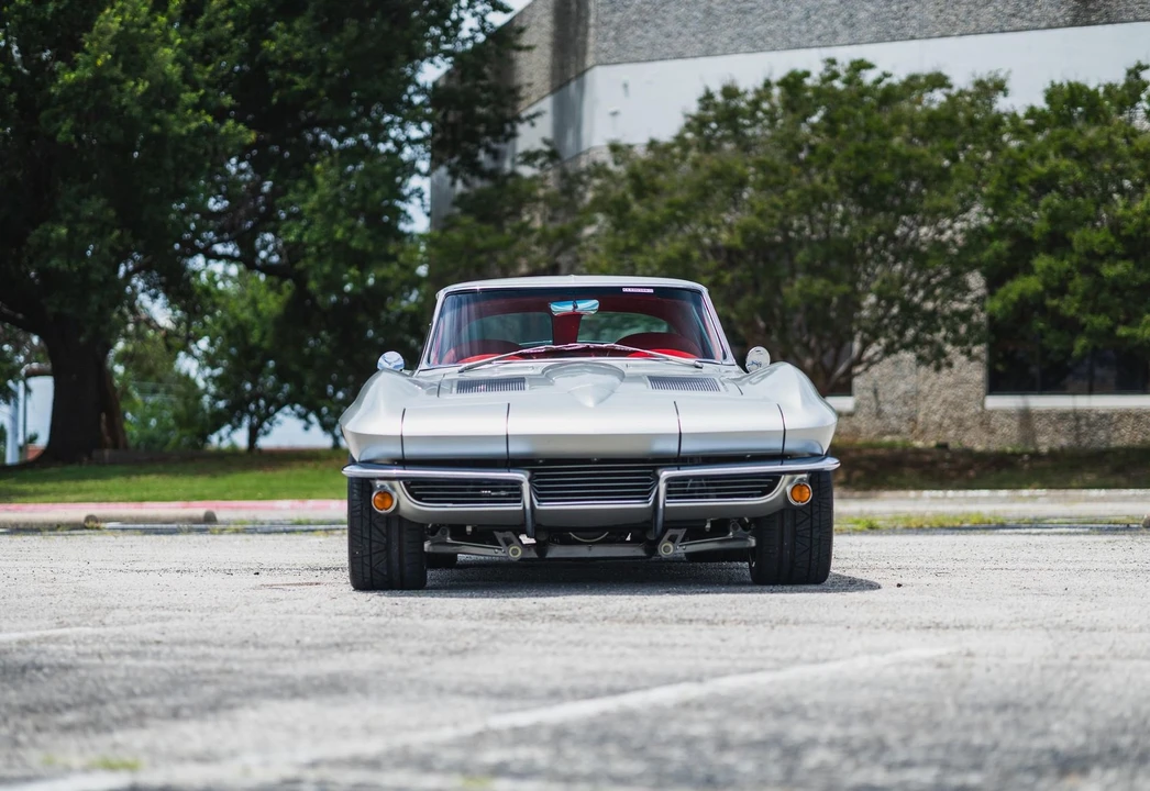 1963 Chevrolet Corvette C2 - Image 21 of 31