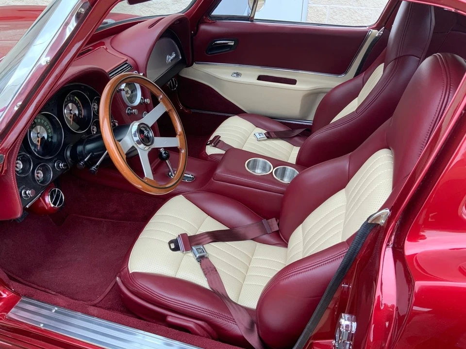 1963 Chevrolet Corvette C2 - Image 2 of 31