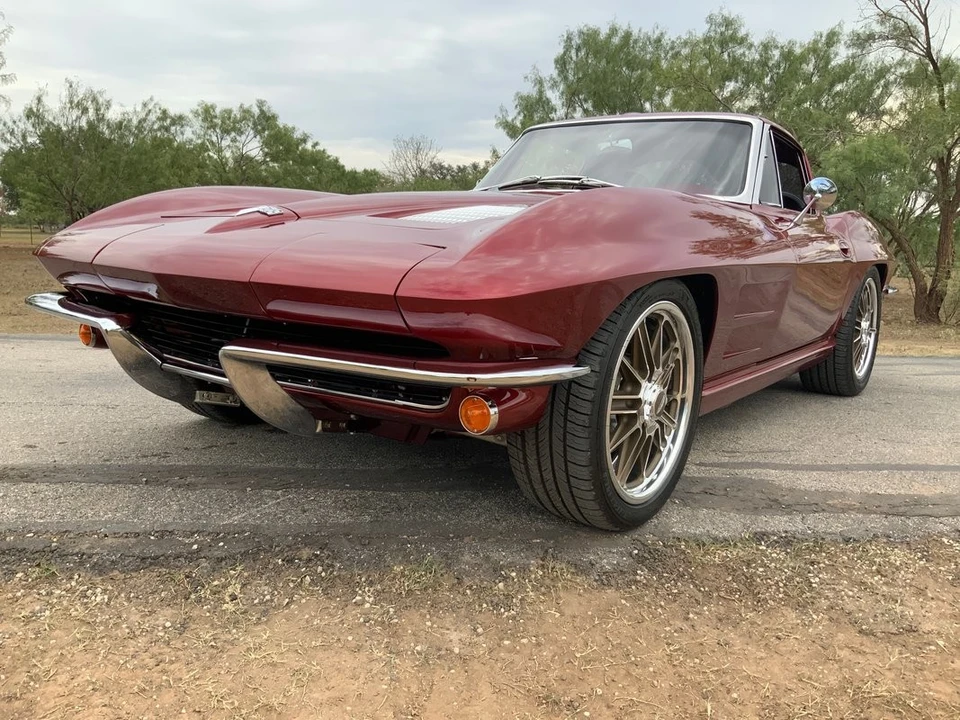 1963 Chevrolet Corvette C2 - Image 12 of 31
