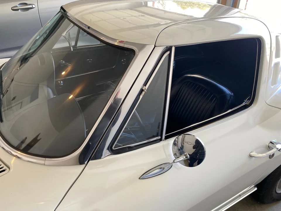 1963 Chevrolet Corvette C2 - Image 12 of 21