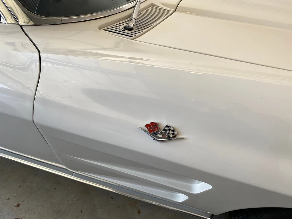 1963 Chevrolet Corvette C2 - Image 19 of 21