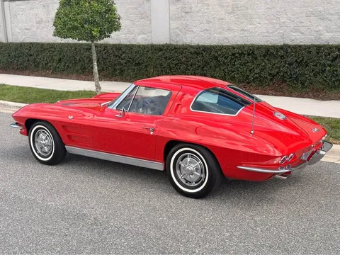 1963 Chevrolet Corvette C2 - Image 2 of 20