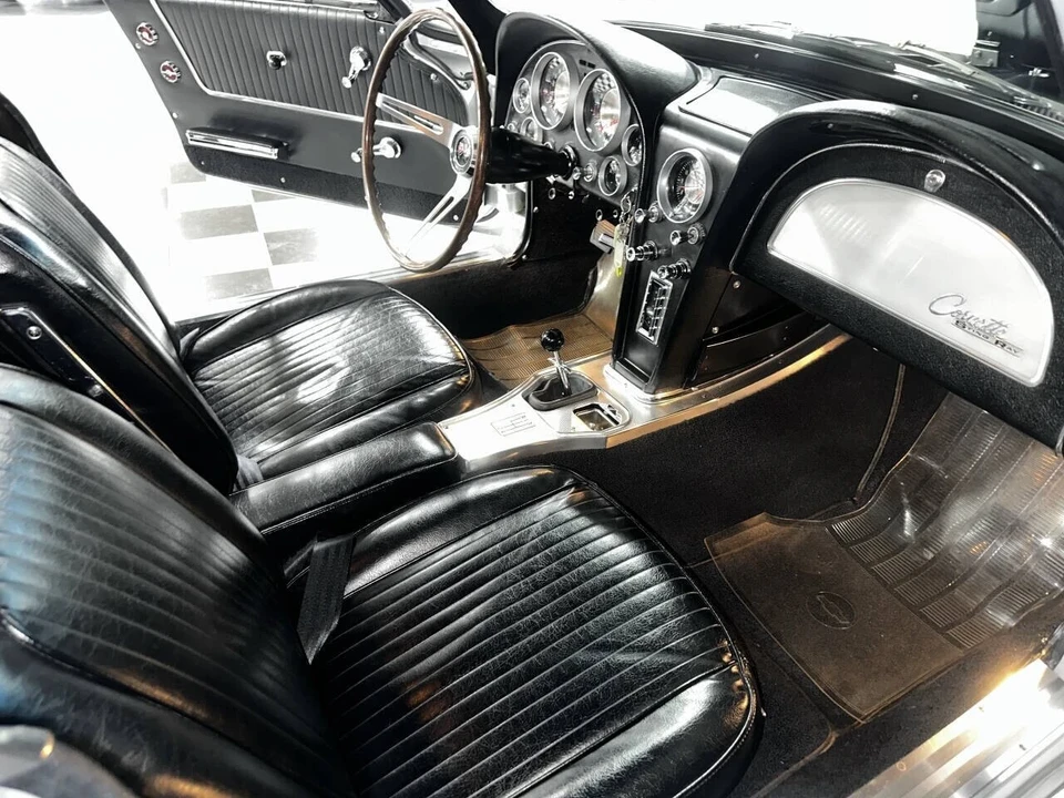 1963 Chevrolet Corvette C2 - Image 4 of 21