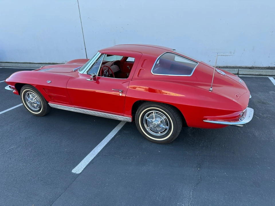 1963 Chevrolet Corvette C2 - Image 13 of 21