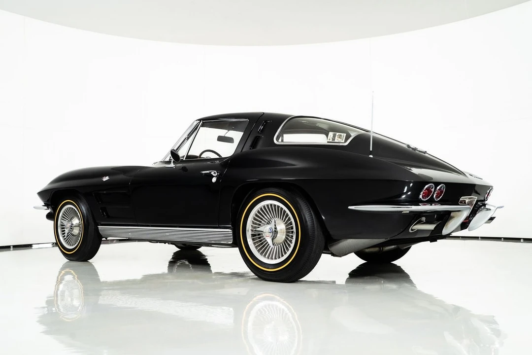 1963 Chevrolet Corvette C2 - Image 10 of 21