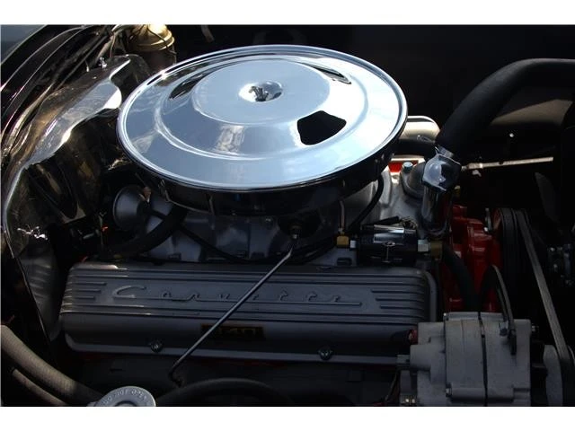 1963 Chevrolet Corvette C2 - Image 16 of 21