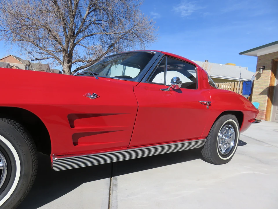 1963 Chevrolet Corvette C2 - Image 24 of 31