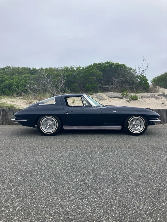 1963 Chevrolet Corvette C2 - Image 3 of 21