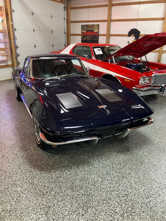 1963 Chevrolet Corvette C2 - Image 9 of 21