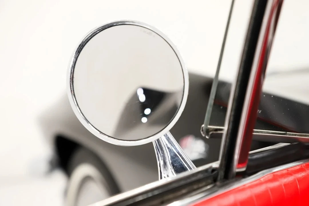1963 Chevrolet Corvette C2 - Image 7 of 8