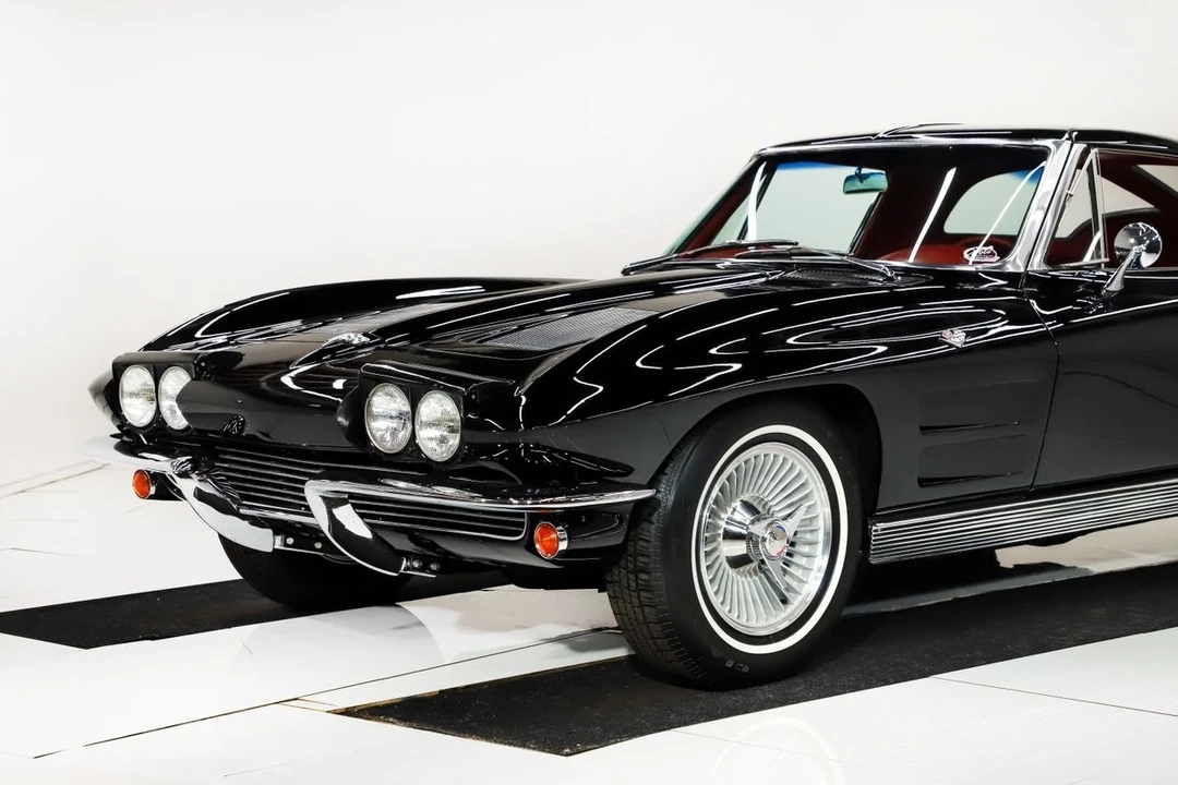 1963 Chevrolet Corvette C2 - Image 8 of 8