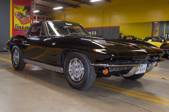 1963 Chevrolet Corvette C2 - Image 2 of 31