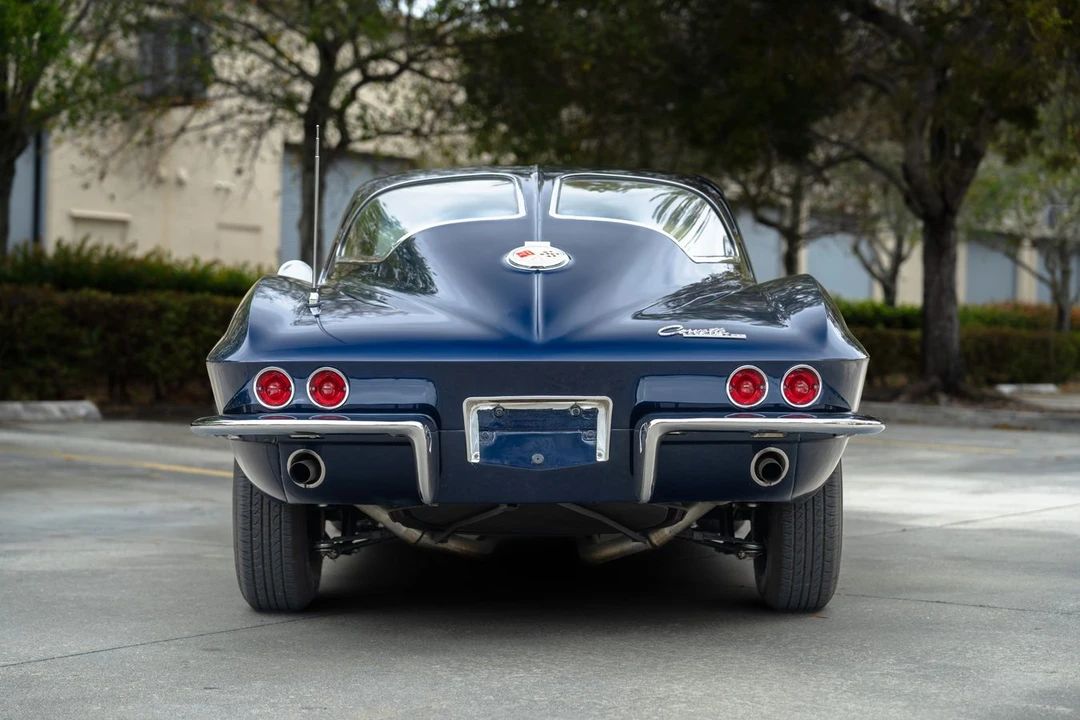 1963 Chevrolet Corvette C2 - Image 18 of 21