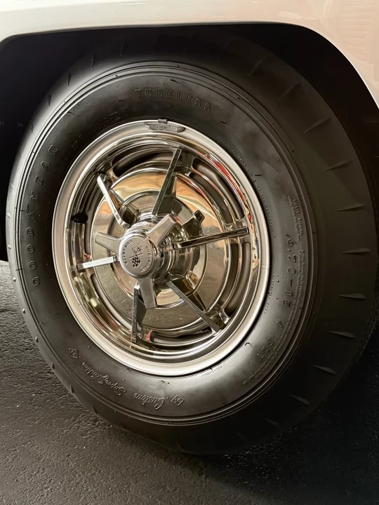 1963 Chevrolet Corvette C2 - Image 18 of 31