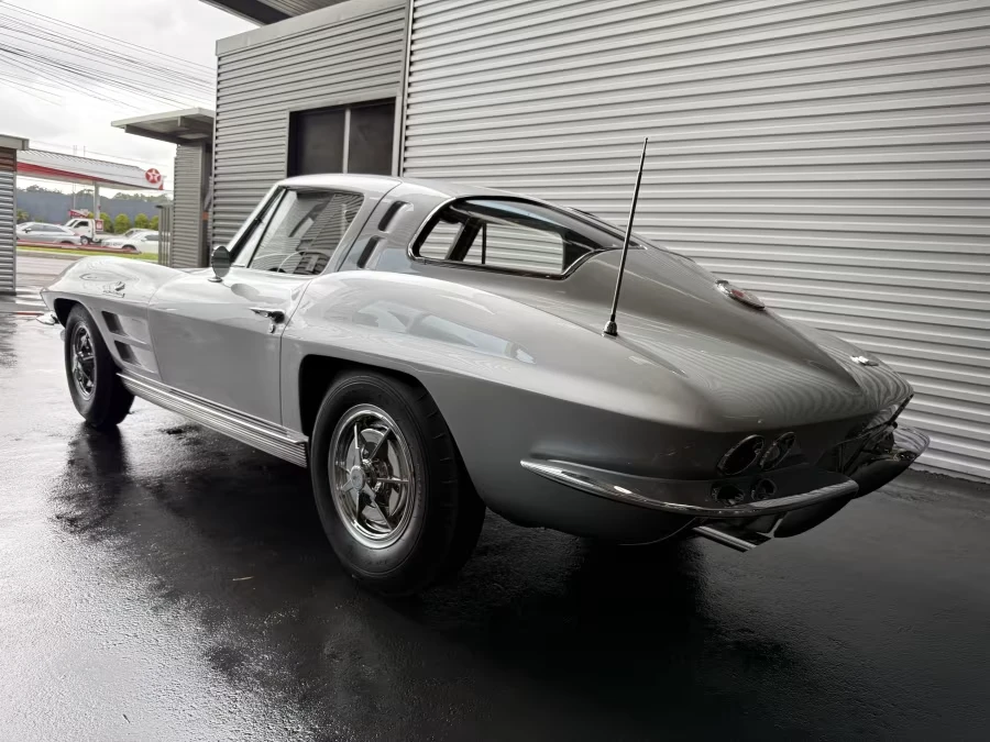 1963 Chevrolet Corvette C2 - Image 3 of 31
