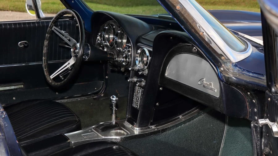 1963 Chevrolet Corvette C2 - Image 5 of 20